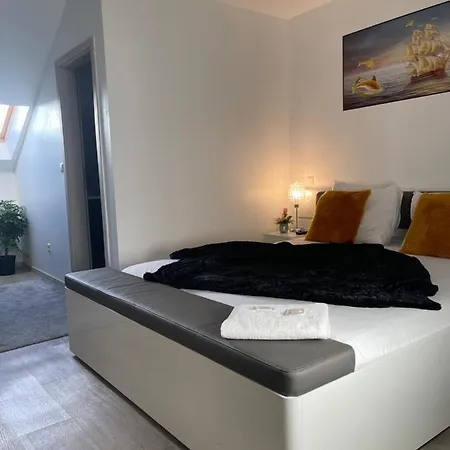 L'empire Hotel Olm